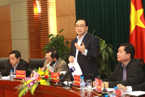 Phó Thủ tướng Hoàng Trung Hải chủ trì cuộc họp giao ban tiến độ cao tốc Hà Nội - Hải Phòng